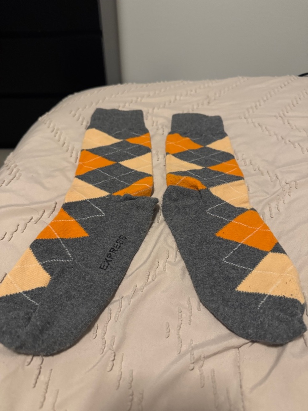 Express Men's Gray, Orange & Cream Argyle Dress Socks